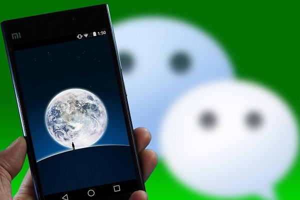 有没有人知道自动添加微信好友的软件？